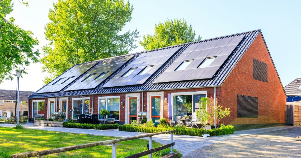 Solar Power for Businesses: A Guide to Commercial Solar